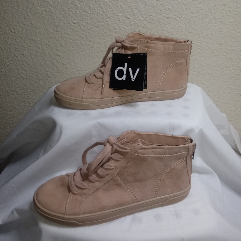 Hi Top Sneakers